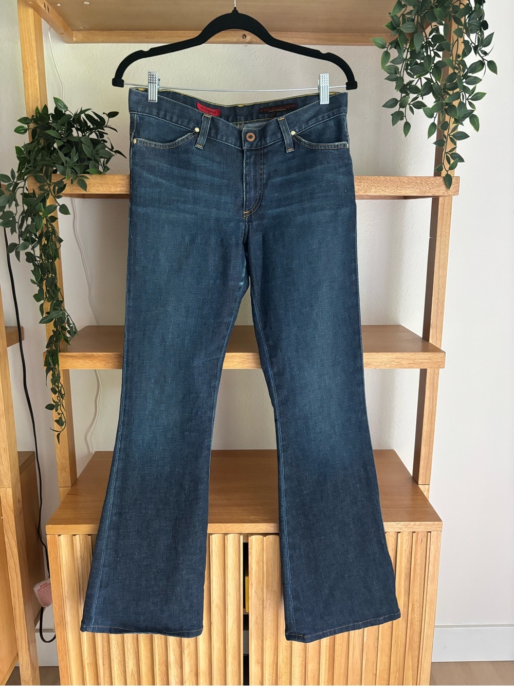 Women’s Y2K Vintage AG Jeans - Flare